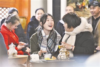 穿越丝路时空的喀什老茶馆