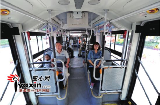 辉煌60年·图颂新疆：速度快运力足，BRT开进乌鲁木齐